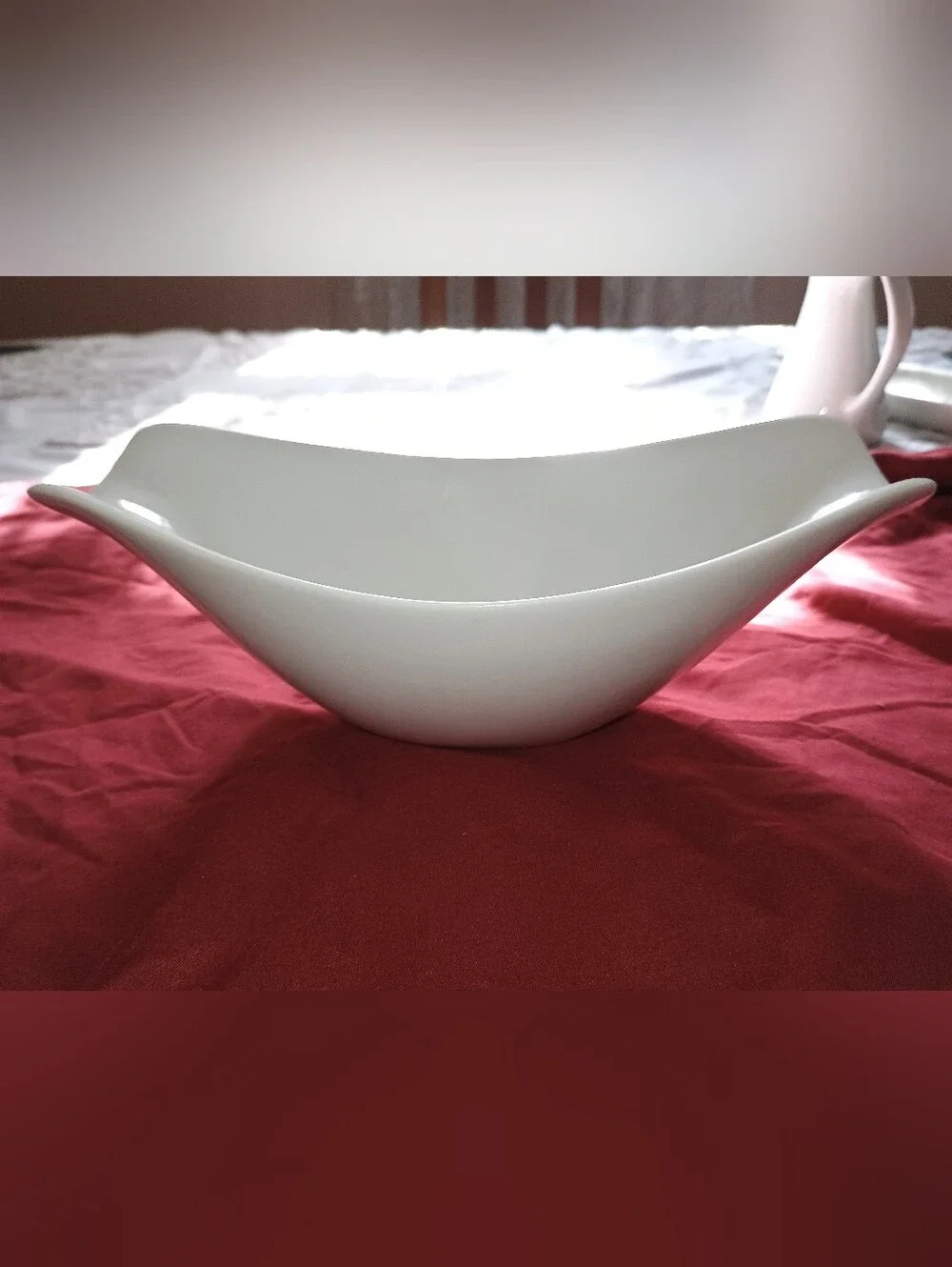 Impromptu Iroquois Ben Seibel Bridal White Ceramic 9.5 inch Serving Bowl